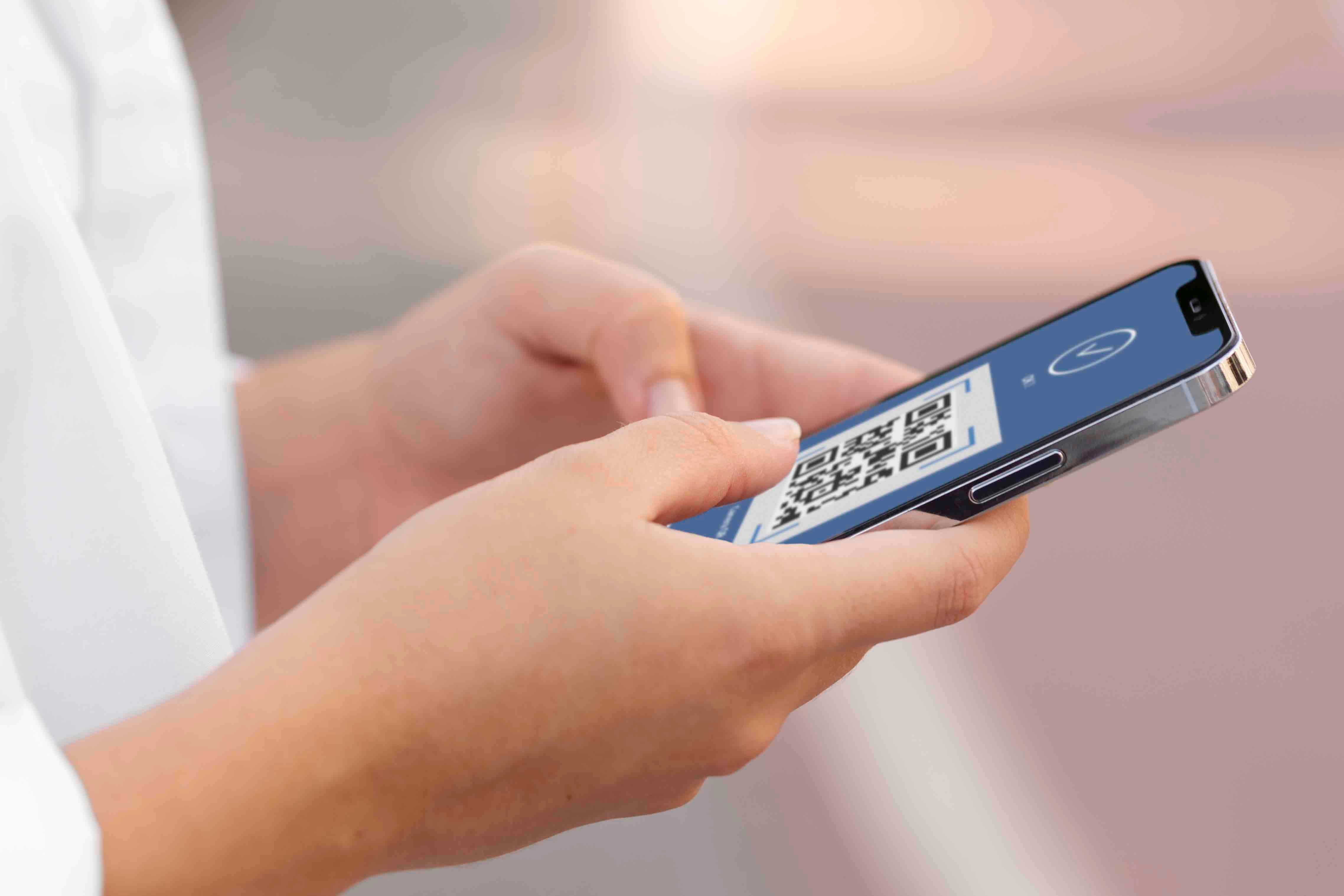 Pros and Cons of eSIM: Is It Worth the Hype?